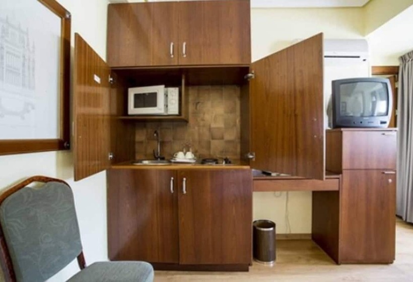 إستوديو قياسى, Torreluz Apartamentos