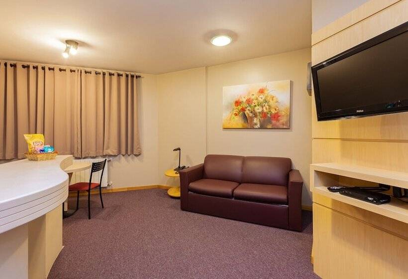 3 Bett Deluxe Zimmer, Tri Hotel & Flat Caxias