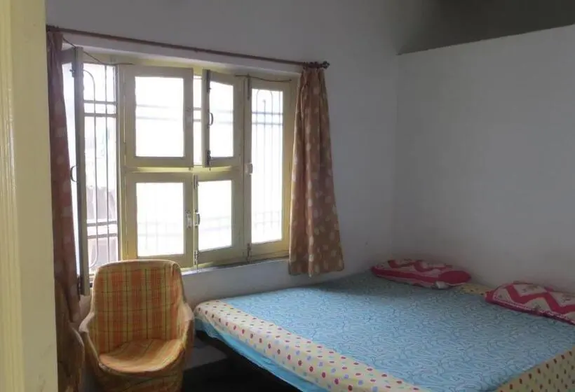 エコノミートリプルルーム, Udai Haveli Guesthouse