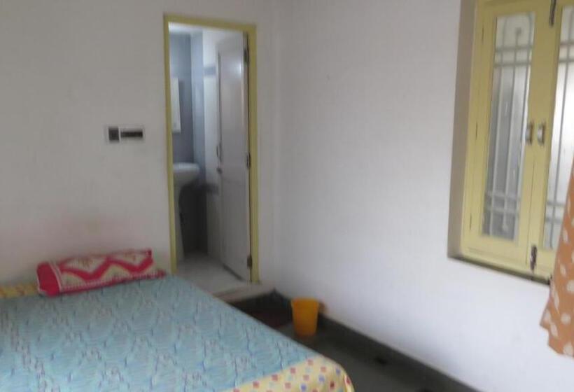 Трежместный Номер Economy, Udai Haveli Guesthouse