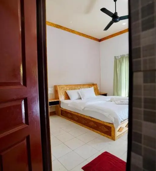 اتاق لوکس, Veli Beach Inn
