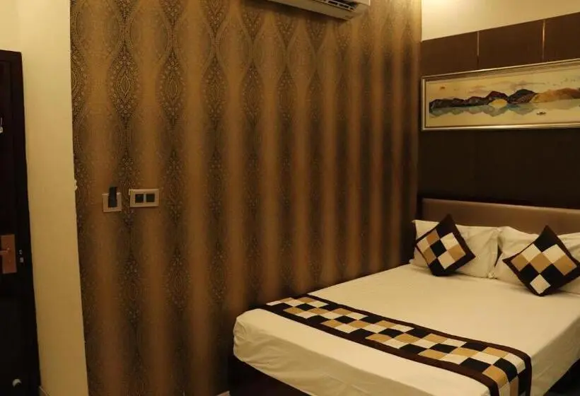 Deluxe-huone, Shivam Palace 1 Km From Railway Station 1 Km From Bus Stand