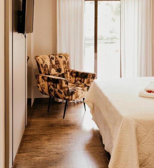 سوئیت 2 خوابه, Casalta Pousada