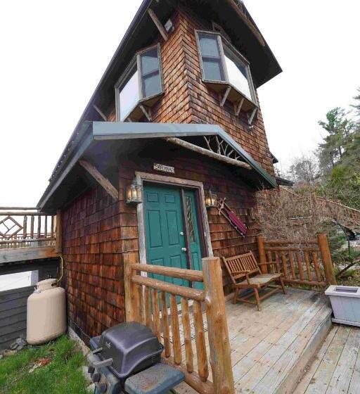 جناح ديلوكس, Ampersand Bay Resort