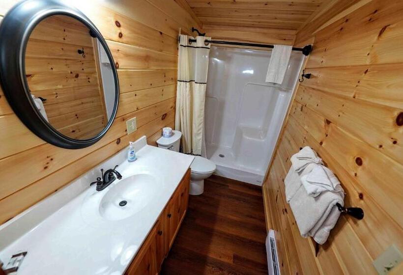 منزل 3 غرف نوم, Ampersand Bay Resort