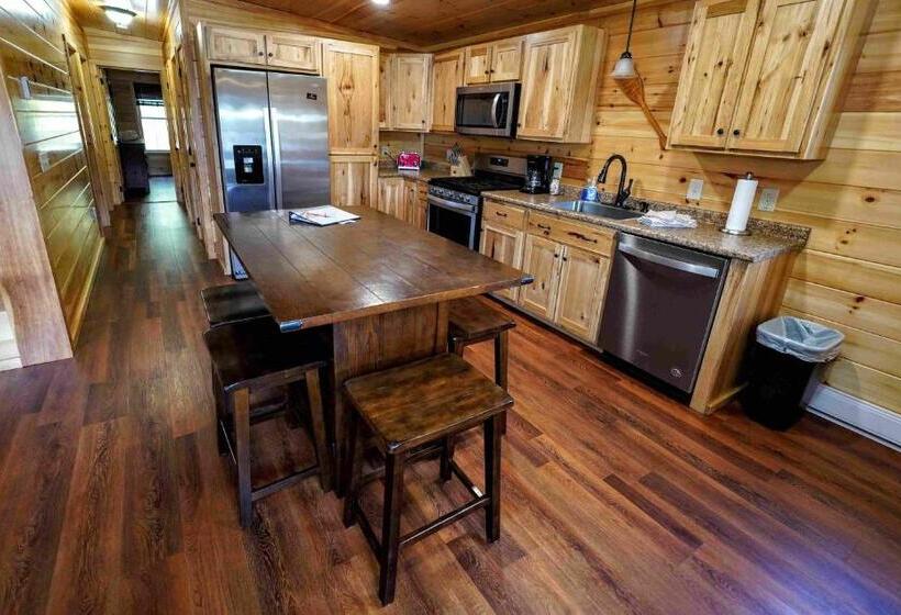 منزل 3 غرف نوم, Ampersand Bay Resort