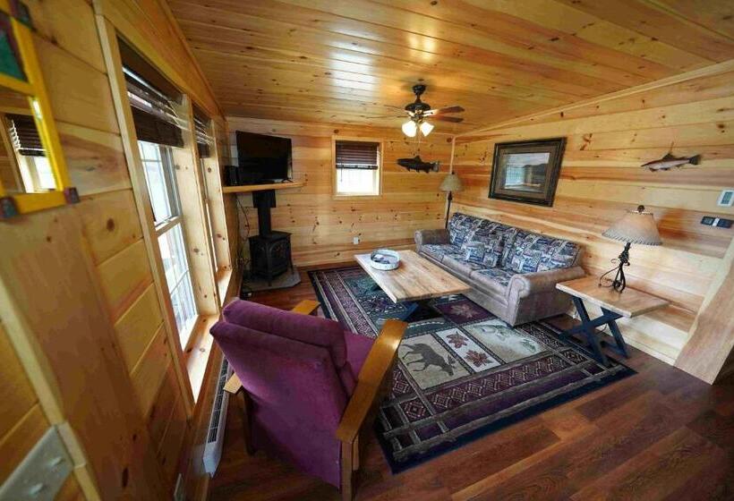 منزل 3 غرف نوم, Ampersand Bay Resort