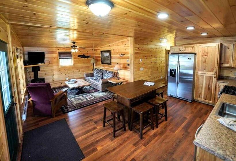 منزل 3 غرف نوم, Ampersand Bay Resort