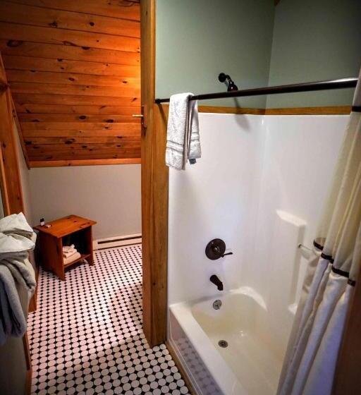 منزل غرفتين نوم, Ampersand Bay Resort