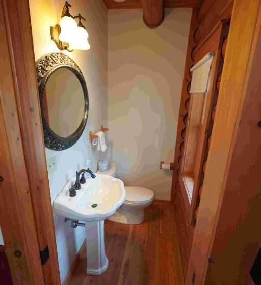 جناح مزود بتراس, Ampersand Bay Resort