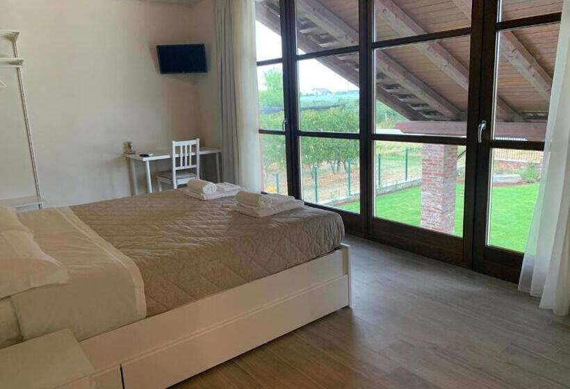 חדר סטנדרט נוף לגינה, B&b La Luce Verde