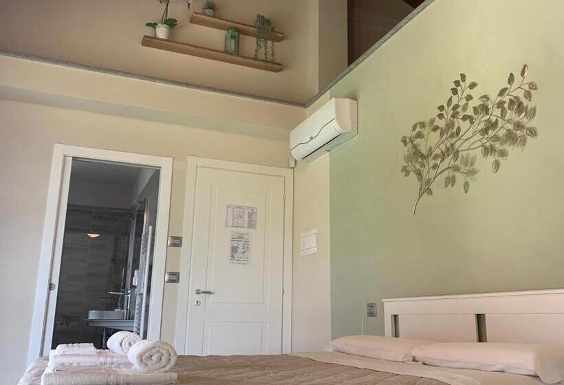 Номер Стандарт Вид на Сад, B&b La Luce Verde