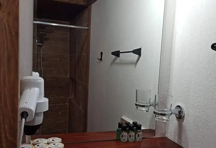 スタンダードルーム, Konak Bi̇ndalli