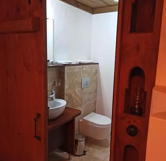 スタンダードルーム, Konak Bi̇ndalli
