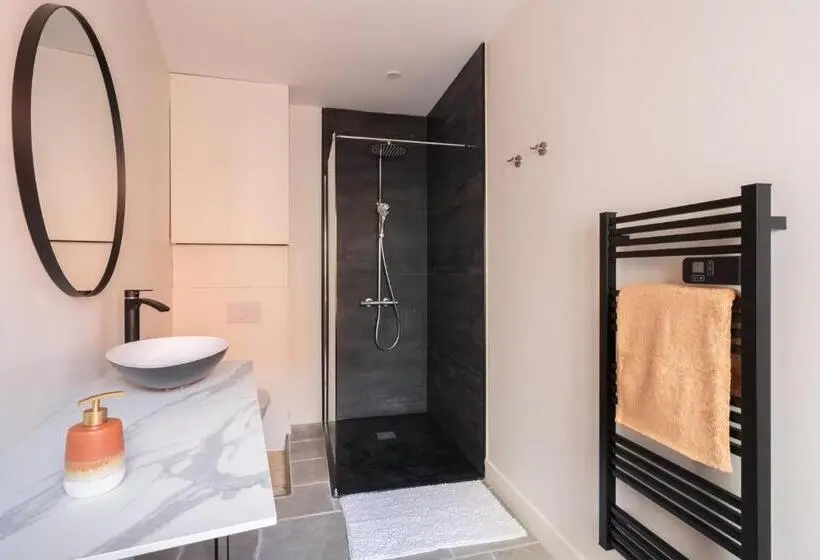 スタンダードルーム, Laroziere Chambres D’hôtes