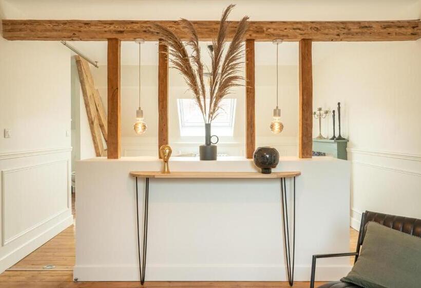 Студия Superior, Laroziere Chambres D’hôtes