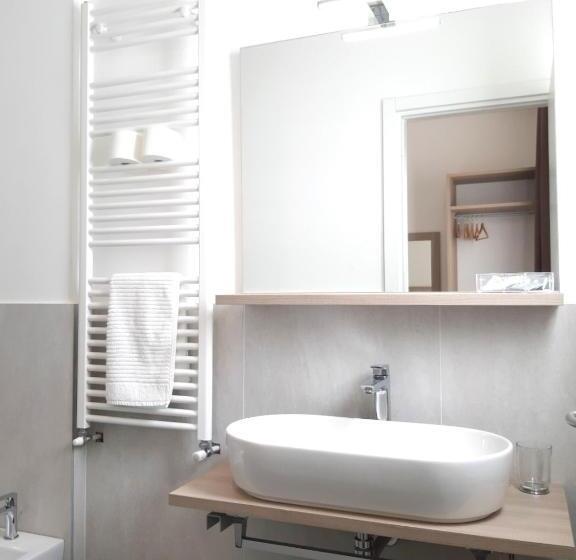 اتاق سوپریور سه تخته, Ripamontibnb