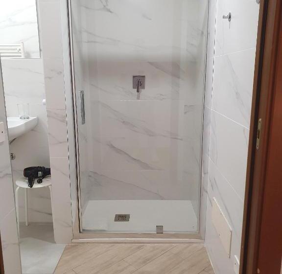 اتاق راحتی سه تخته, Ripamontibnb