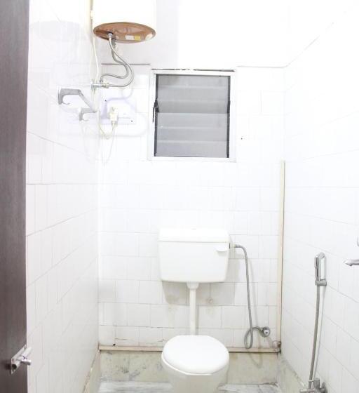 Standard Room, Chandra