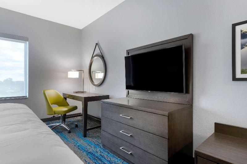 غرفة قياسية سرير كينج, Comfort Inn & Suites Adrian