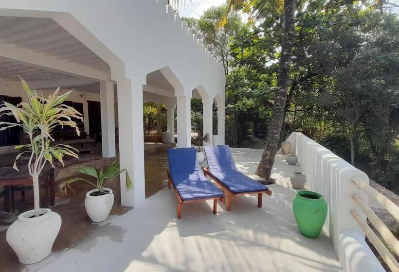 فيلا ديلوكس غرفة نوم, Kijani Beach Villas