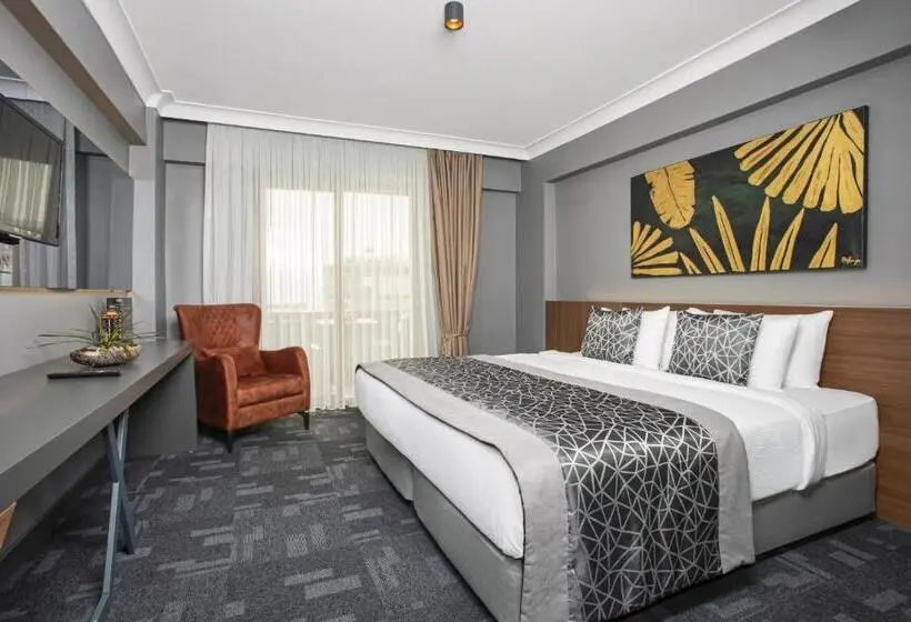 バルコニー付きスタンダードルーム, Luxon Hotel Sakarya