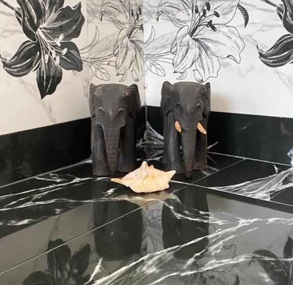 标准房带园景, Sapphire Garden