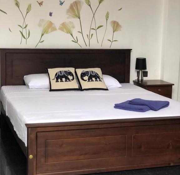 标准房带园景, Sapphire Garden