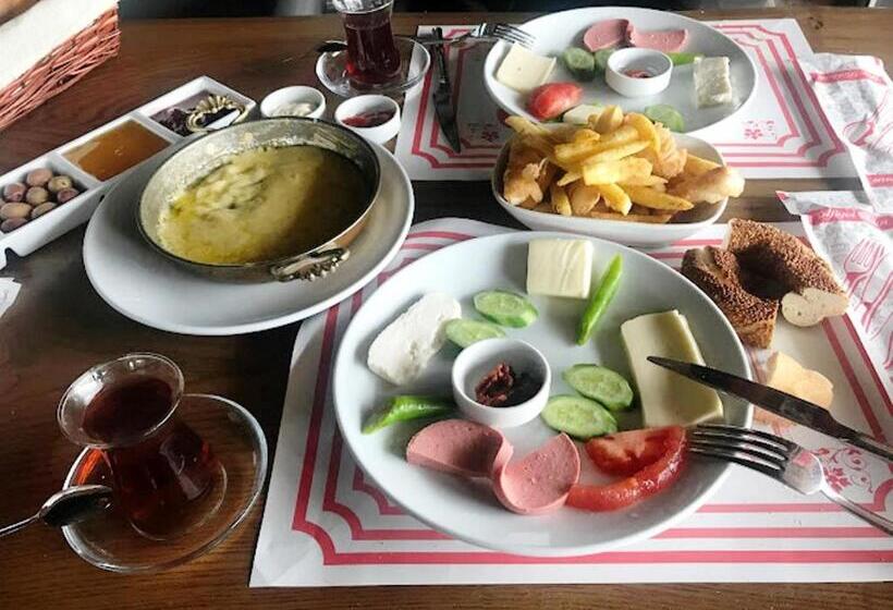 Studio Standard, Ceneviz Suit