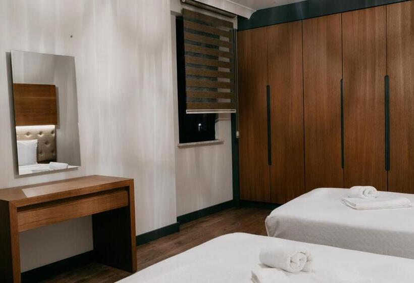 Studio Standard, Ceneviz Suit