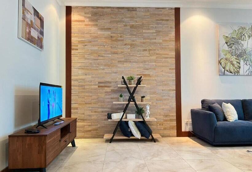 آپارتمان 1 خوابه با چشمانداز دریا, Fairview Luxury Apartments