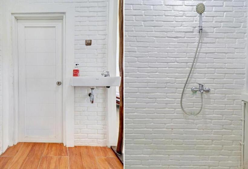 디럭스 룸, Capital O 90617 Rumah Oma Opa Syariah