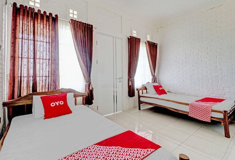 디럭스 룸, Capital O 90617 Rumah Oma Opa Syariah