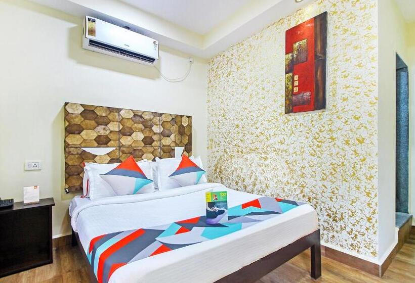 Camera Deluxe, Fabexpress Golden Nest Deluxe With Pool, Calangute