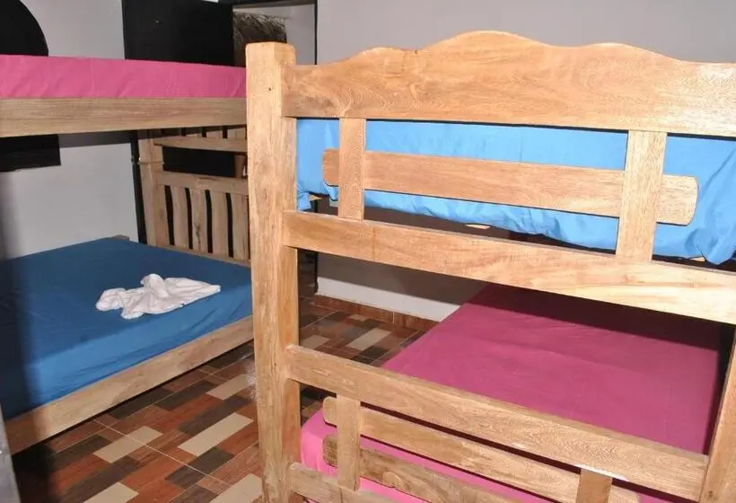 オーシャンビューファミリールーム, Hostal Castillo Del Mar Hostel