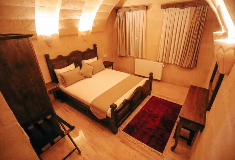 سوییت با چشمانداز باغ, Mahiye Hanim Konagi