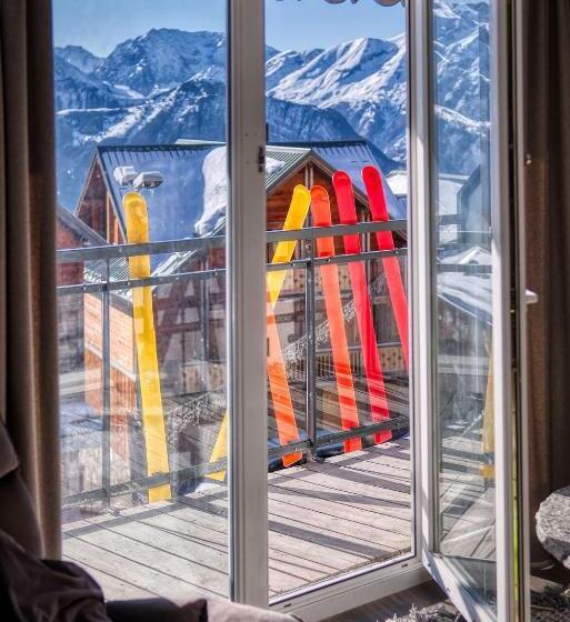 Апартаменты 1 Спальня с Видом, Popalp