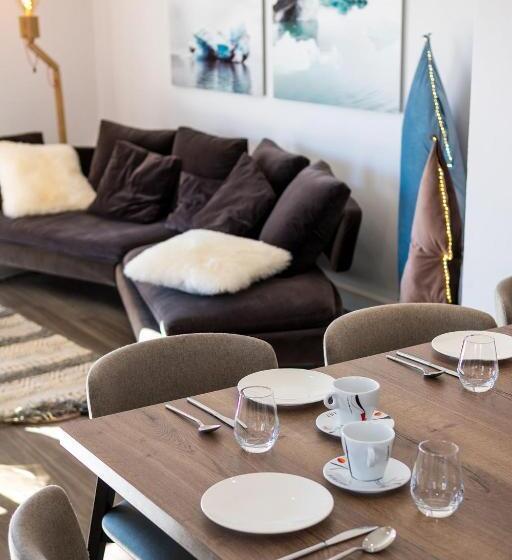 Апартаменты 1 Спальня с Видом, Popalp