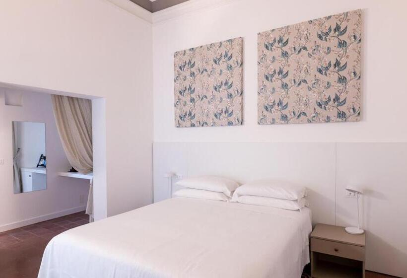 标准间, Riflessi Acireale Palace Suites