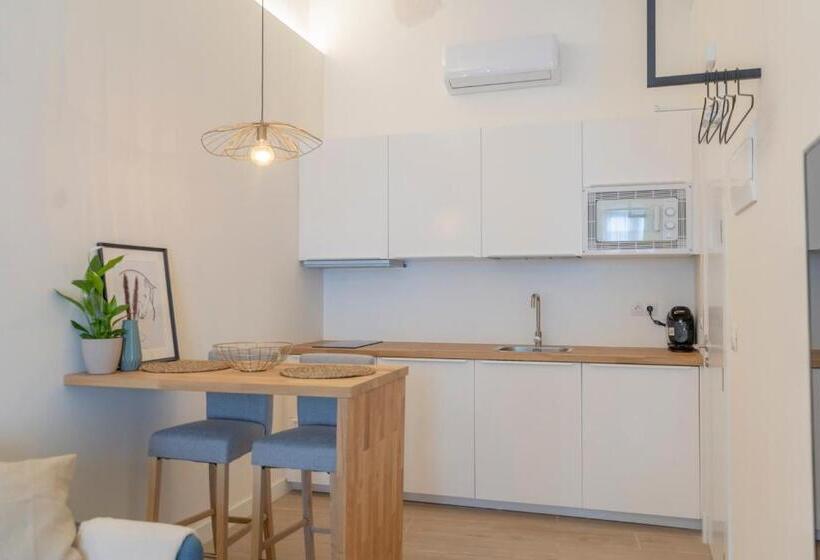 سوییت لوکس, Suites Alfonso X