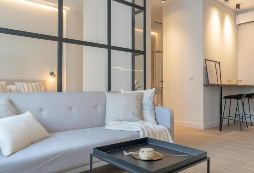 سوییت لوکس, Suites Alfonso X