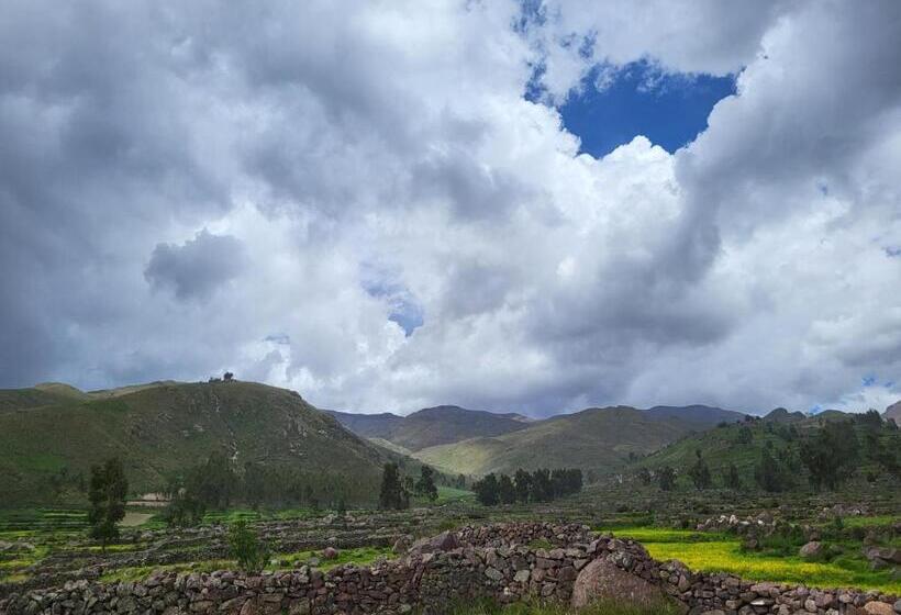 キングサイズベッドのスタンダードルーム, The First Real Bed & Breakfast Hiking Hotel  The Office  In Arequipa, Peru