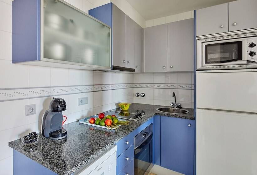 דירת שני חדרים, Apartamentos Centremar