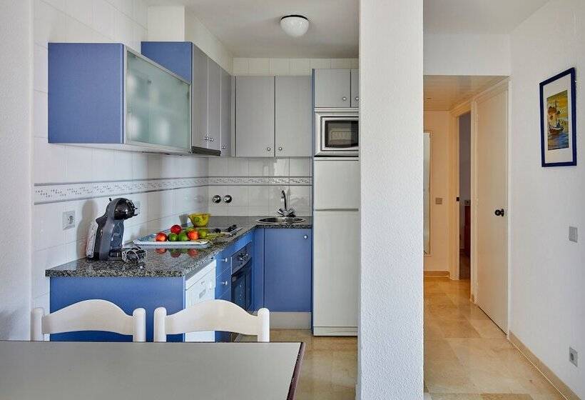 דירת שני חדרים, Apartamentos Centremar