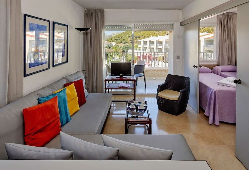 דירת 2 חדרי שינה עם נוף לבריכה, Apartamentos Centremar