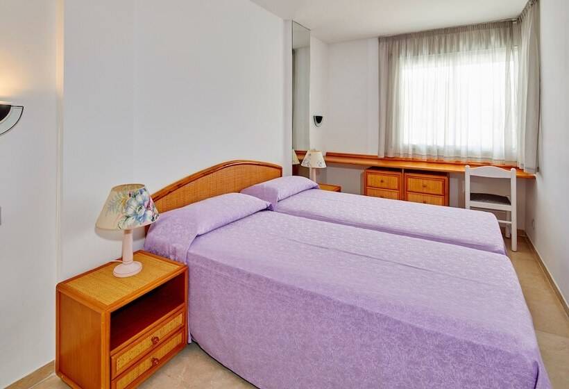 דירת חדר, Apartamentos Centremar