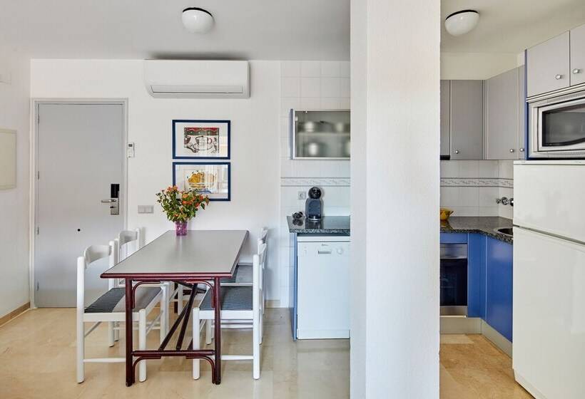 דירת שני חדרים, Apartamentos Centremar