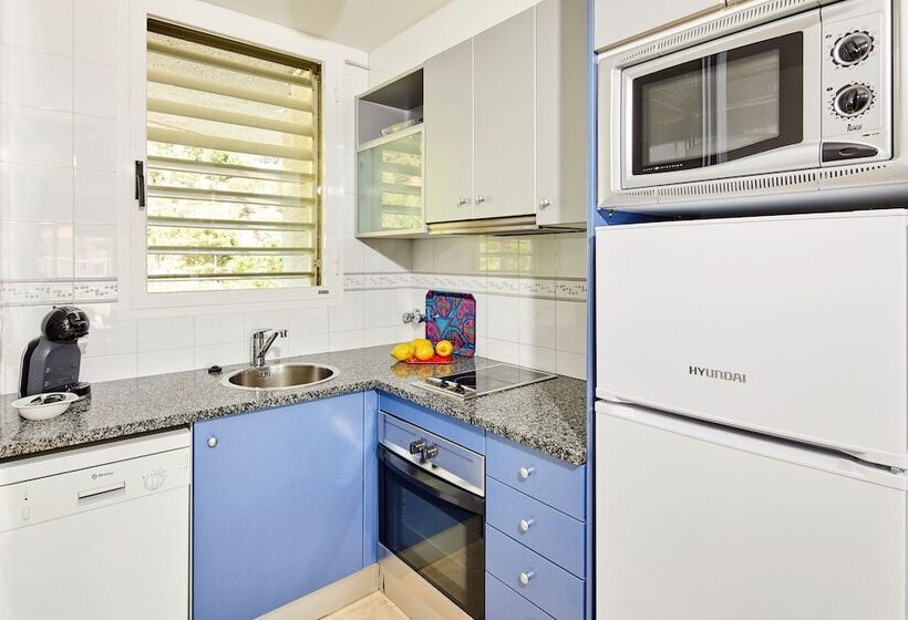 דירת 2 חדרי שינה עם נוף לבריכה, Apartamentos Centremar