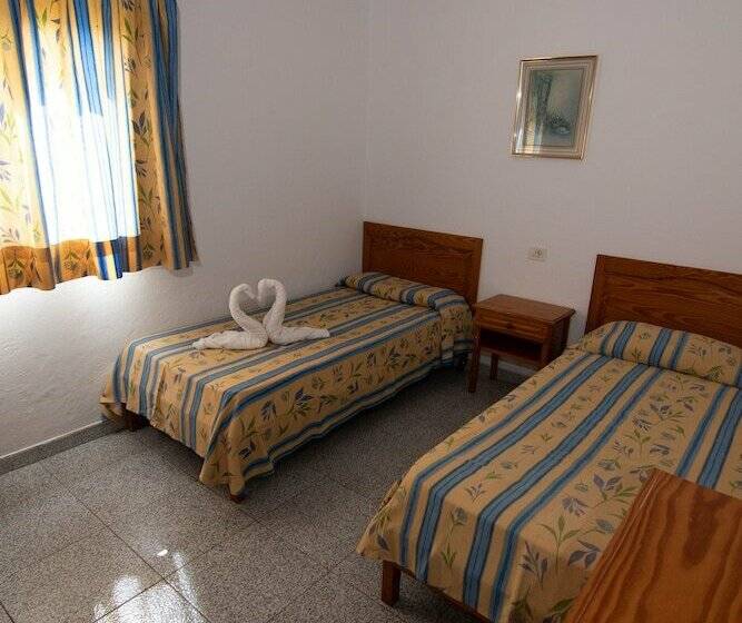 آپارتمان عادی 1 خوابه, Apartamentos Sol Y Paz
