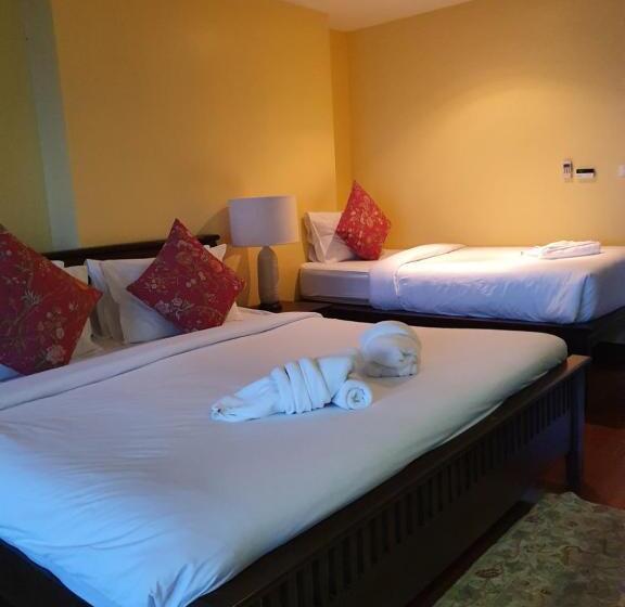 Triple Room Sea View, Cinnamon Beach Villas